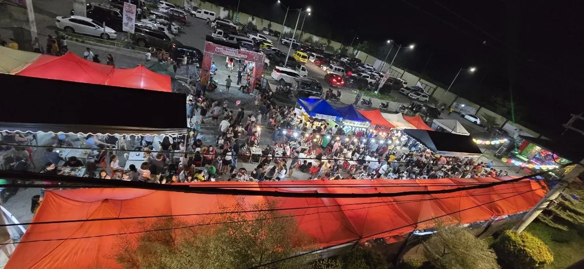 Saturday Night: Vista Mall, Mintal. A Crowd, A Shake, And A Hard Lesson In Korean Food.